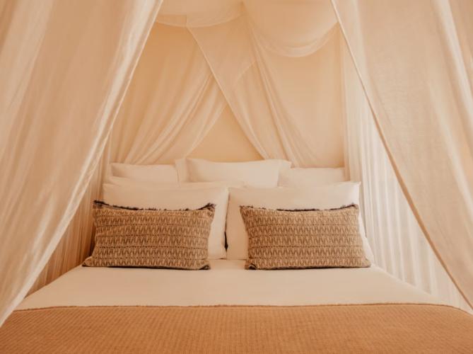Soho Roc House Mykonos Hotel Парага Стая снимка